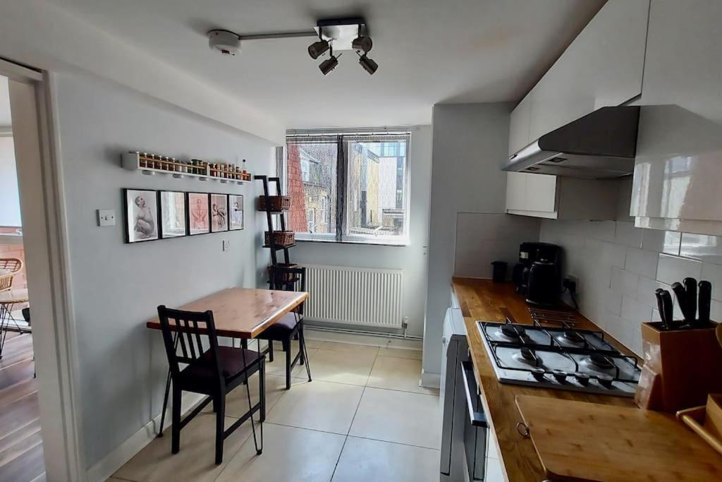 Central Apartment, Kings Cross 6 Mins Walk London Kültér fotó
